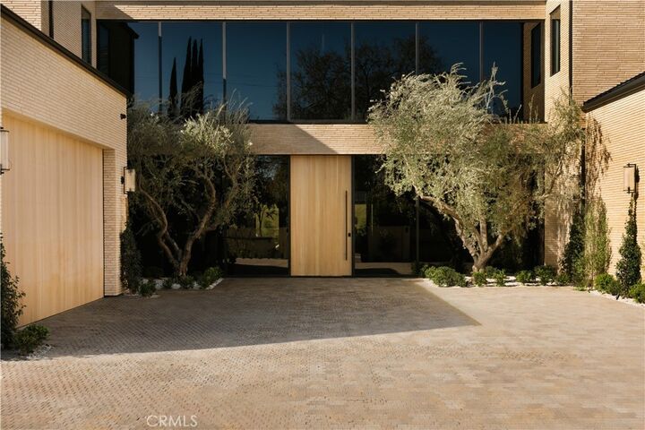 Property Photo:  4543 Densmore Avenue  CA 91436 