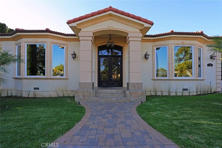 Property Photo:  831 E Orange Grove Avenue  CA 91501 