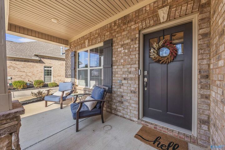 Property Photo: 6602 Abington Glen Drive AL 35757