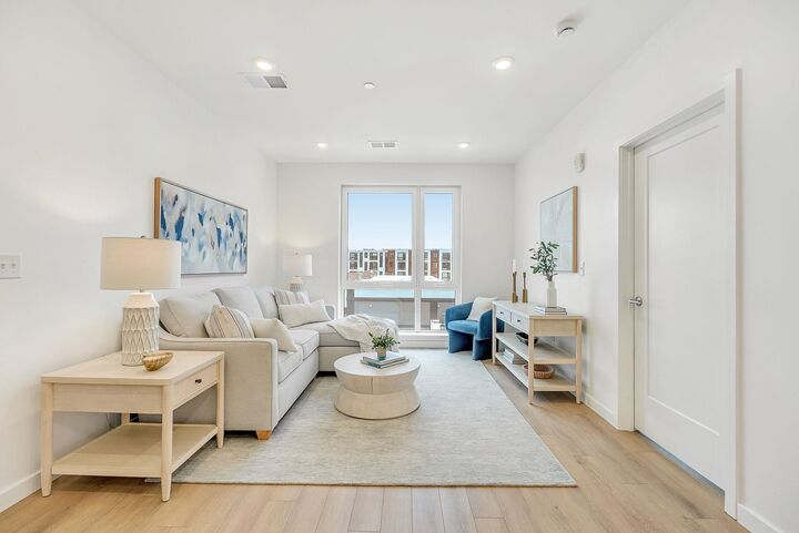 Property Photo: 80 Constitution Avenue NH 03801