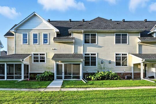 Property Photo:  5760 Village Trail  MN 55364 