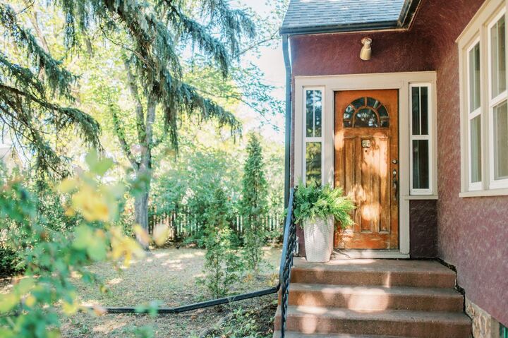 Photo de la propriété:  4901 48 Street S  AB T0C 2L2 