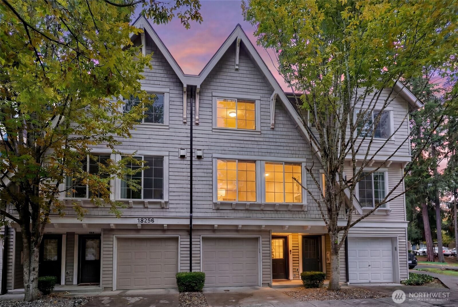 Property Photo:  18258 NE 96th Way 103  WA 98052 