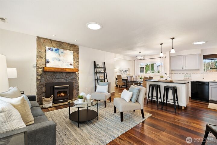 Property Photo: 6110 95th Place NE WA 98270