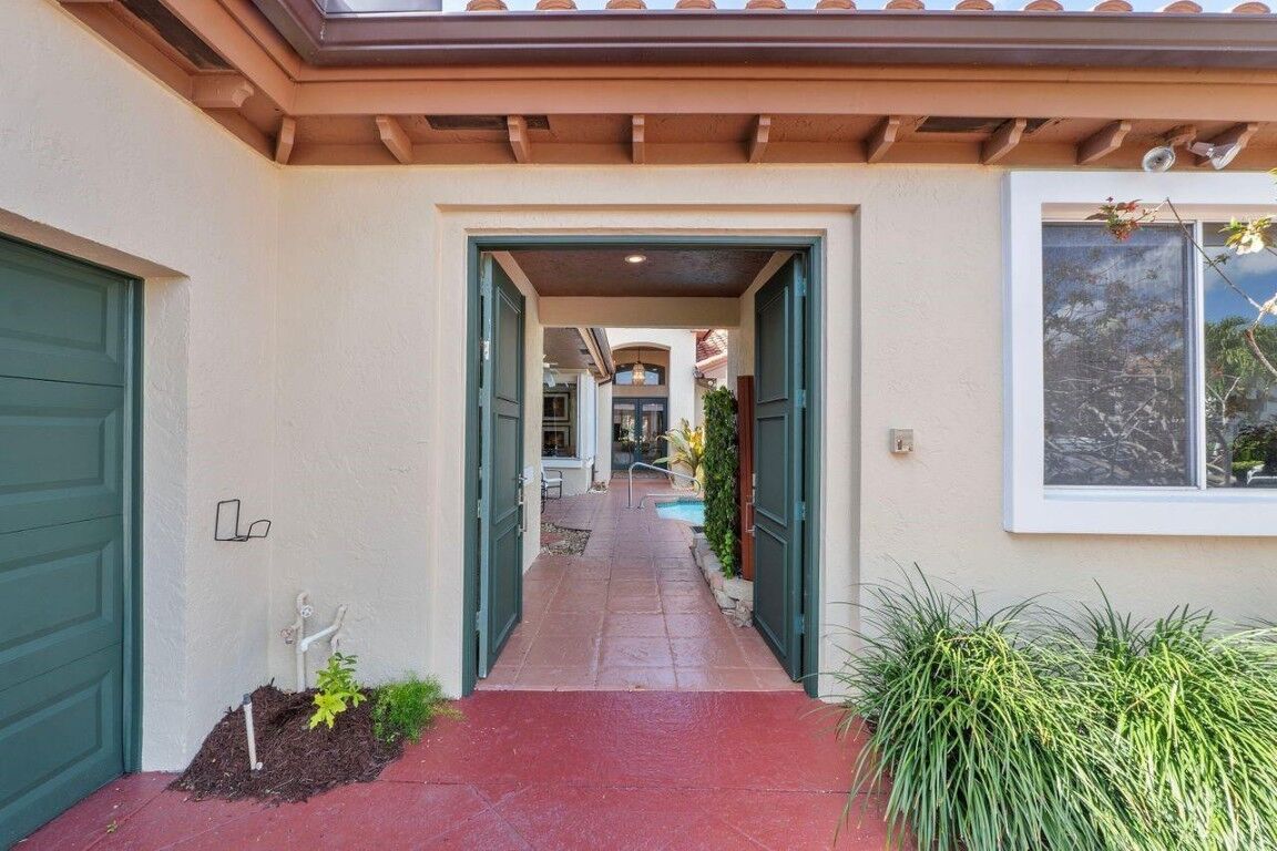 Property Photo:  6238 NW 23rd Street  FL 33434 