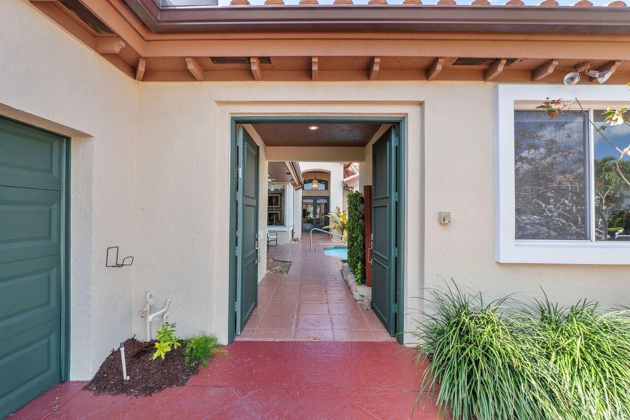 Property Photo:  6238 NW 23rd Street  FL 33434 