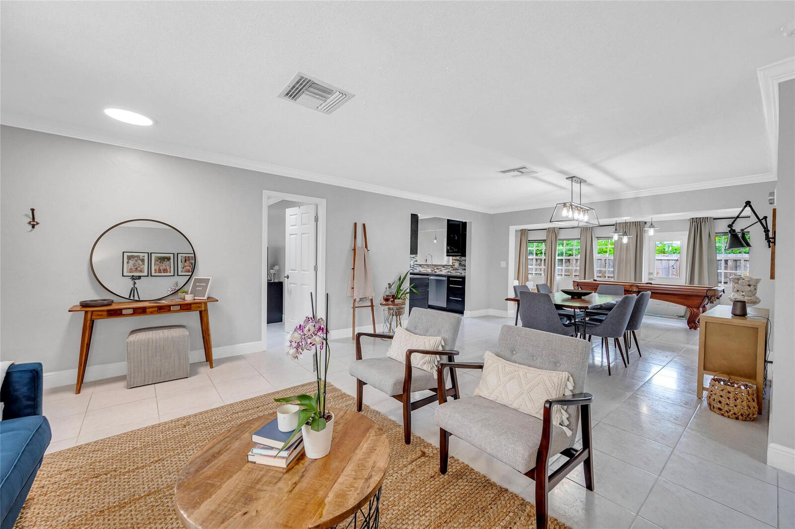 Property Photo:  1571 NE 47th Street  FL 33334 