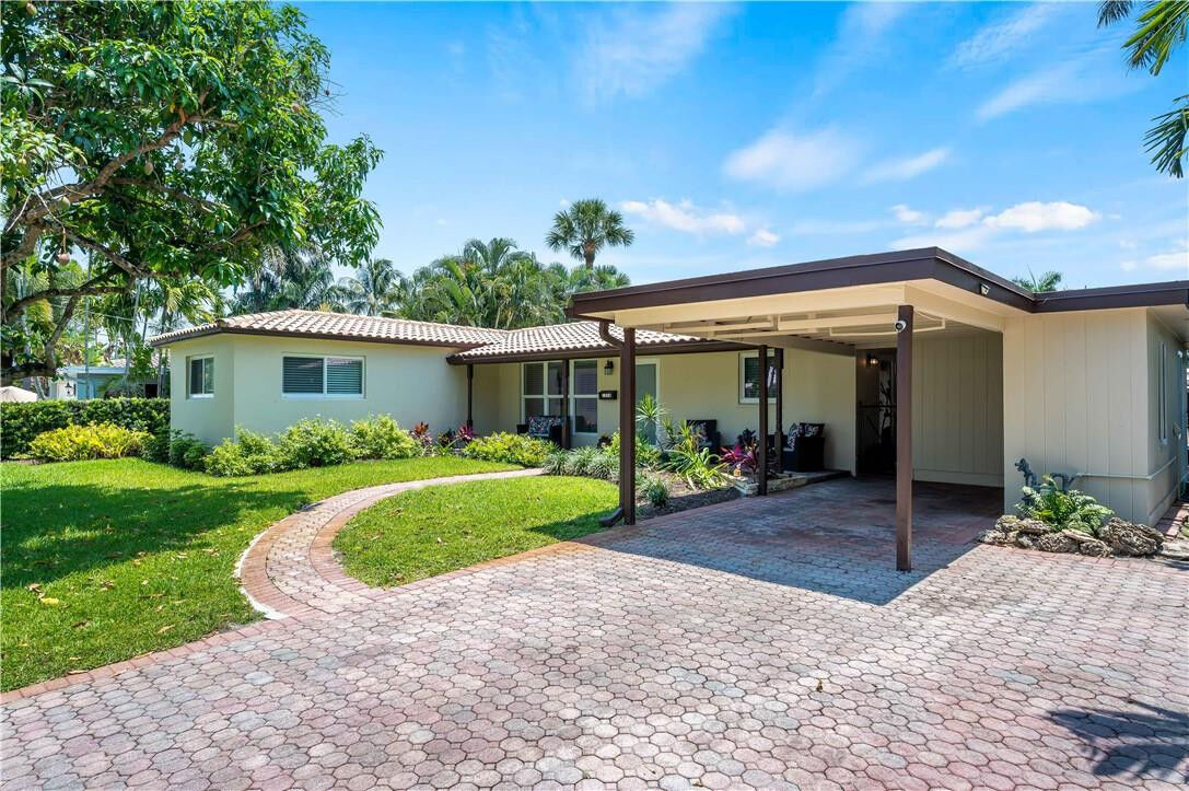 Property Photo: 1316 Tangelo Isle FL 33315