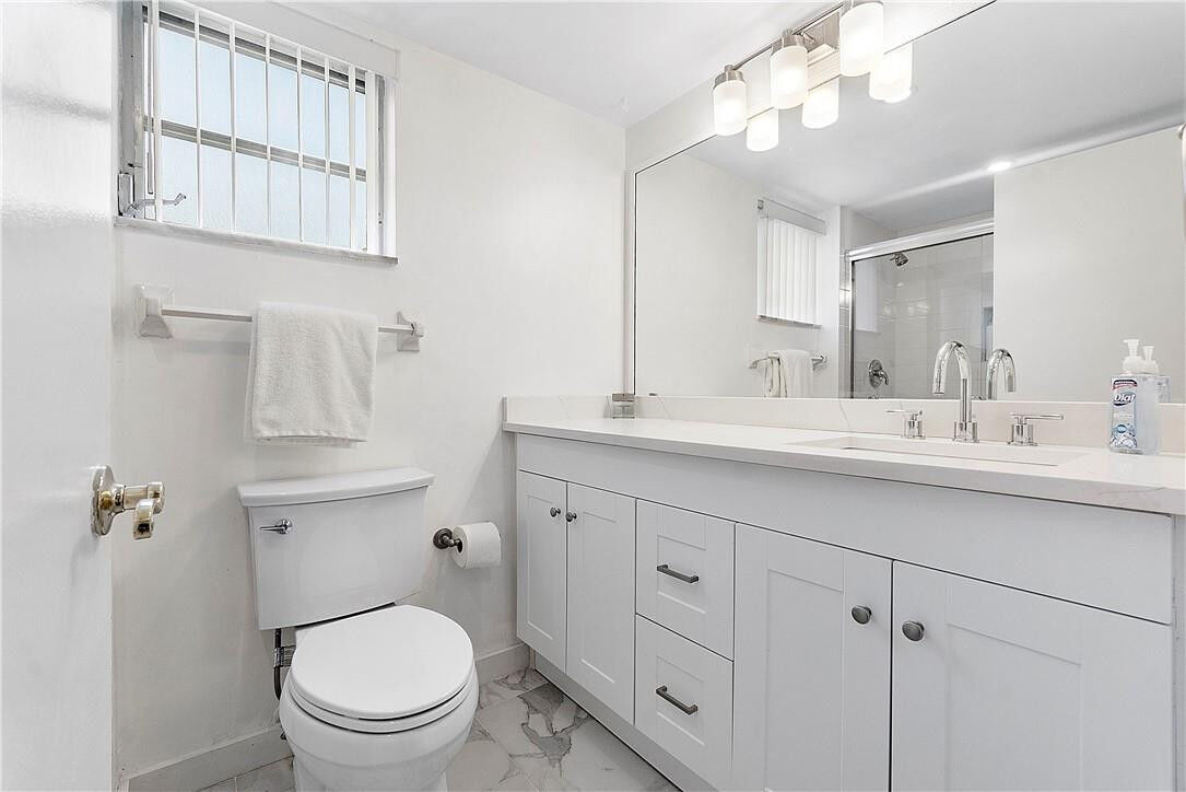 Property Photo:  9886 Marina Boulevard 615  FL 33428 