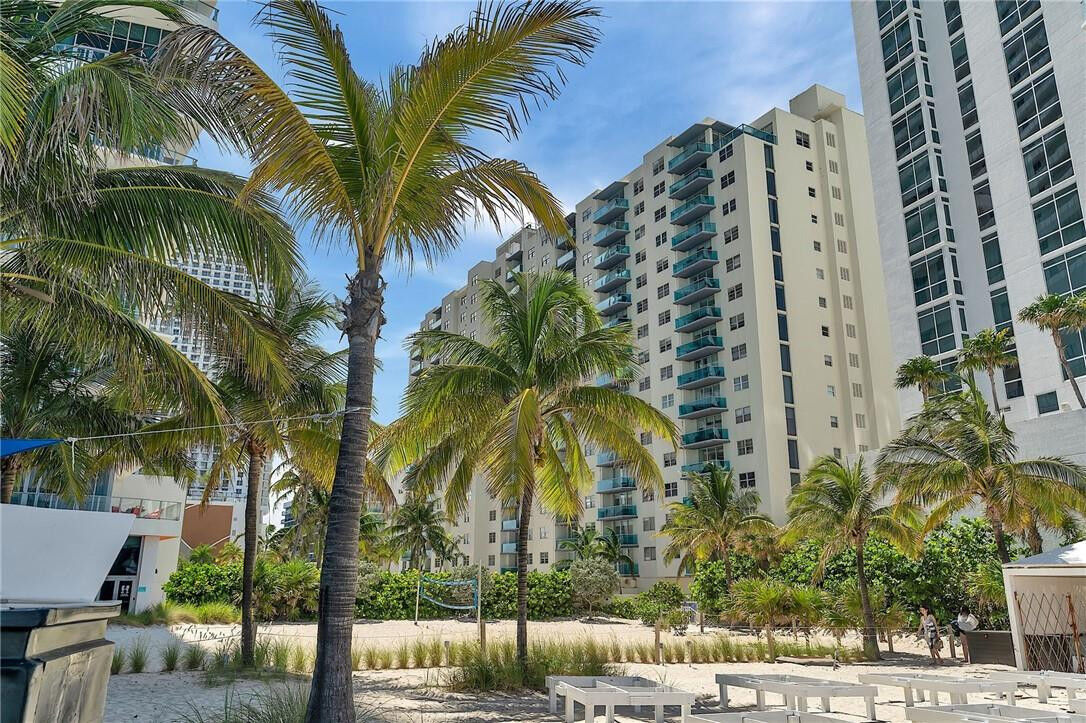Property Photo:  4001 S Ocean Drive 7J  FL 33019 