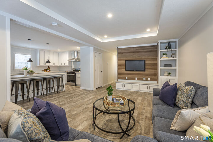 Property Photo:  67 Middle Road  CT 06082 