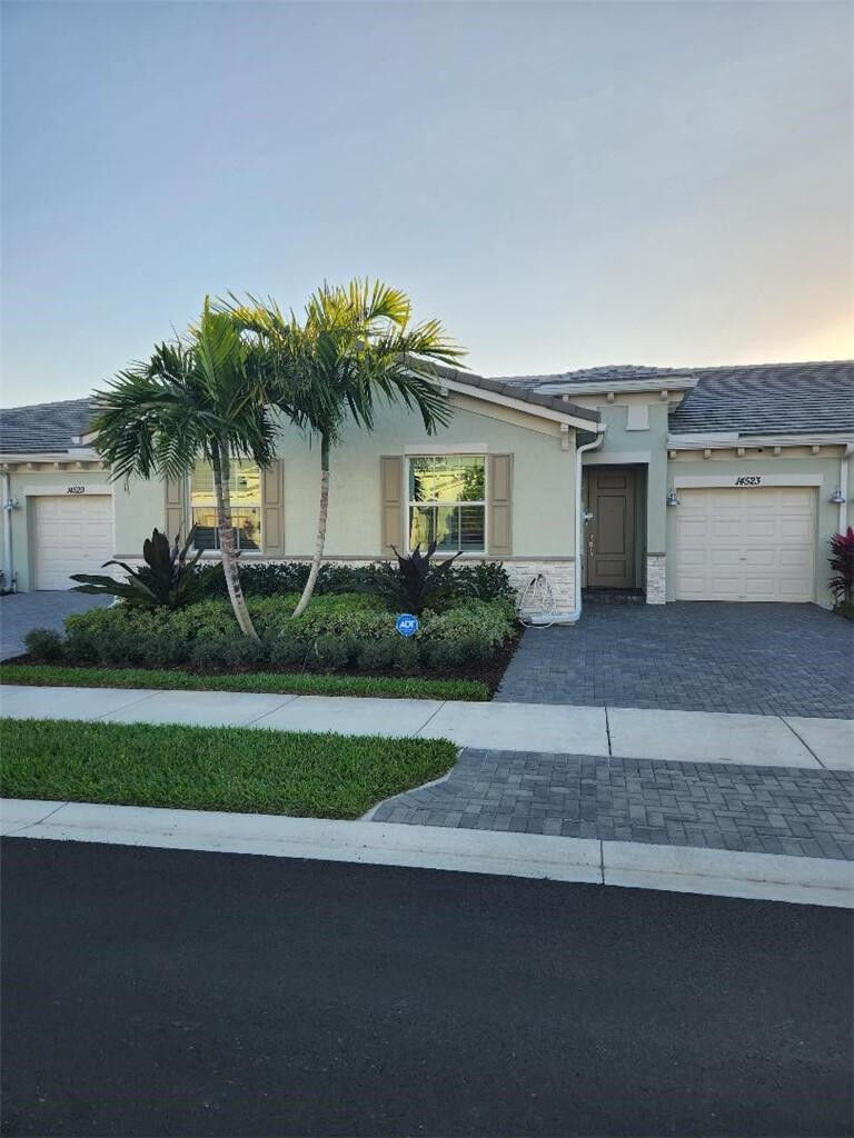 Property Photo: 14523 Highland Center Way 14523 FL 33446