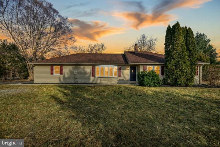 Property Photo:  79 N School House Road  PA 17364 