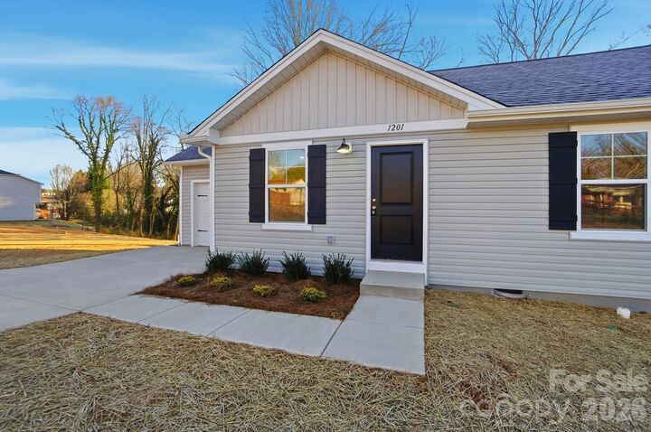 Property Photo:  1201 Suncrest Avenue  NC 28677 