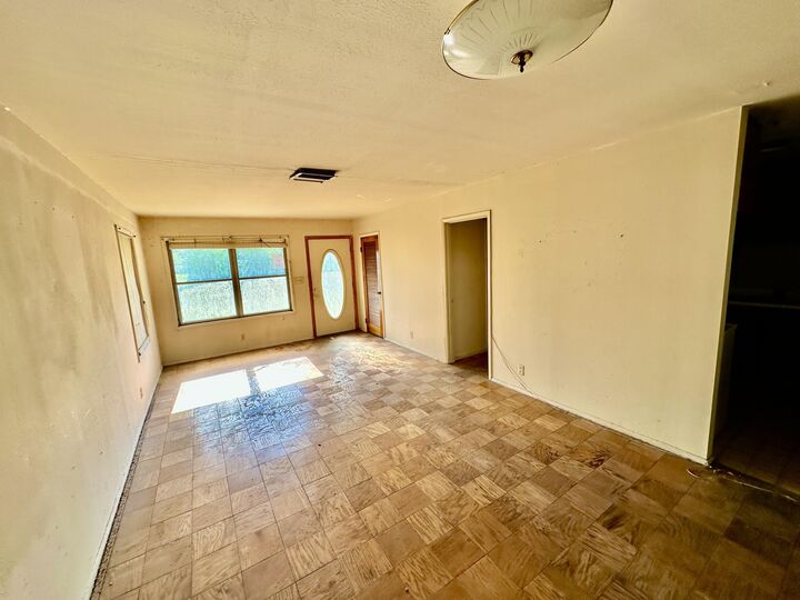 Property Photo:  6 Stewart Circle  FL 32547 