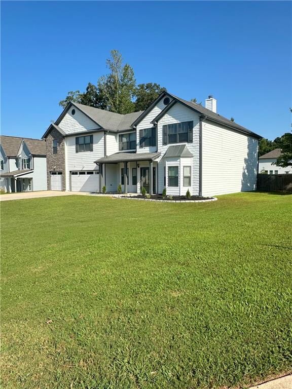 Property Photo: 4001 Riverchess Drive SW GA 30331