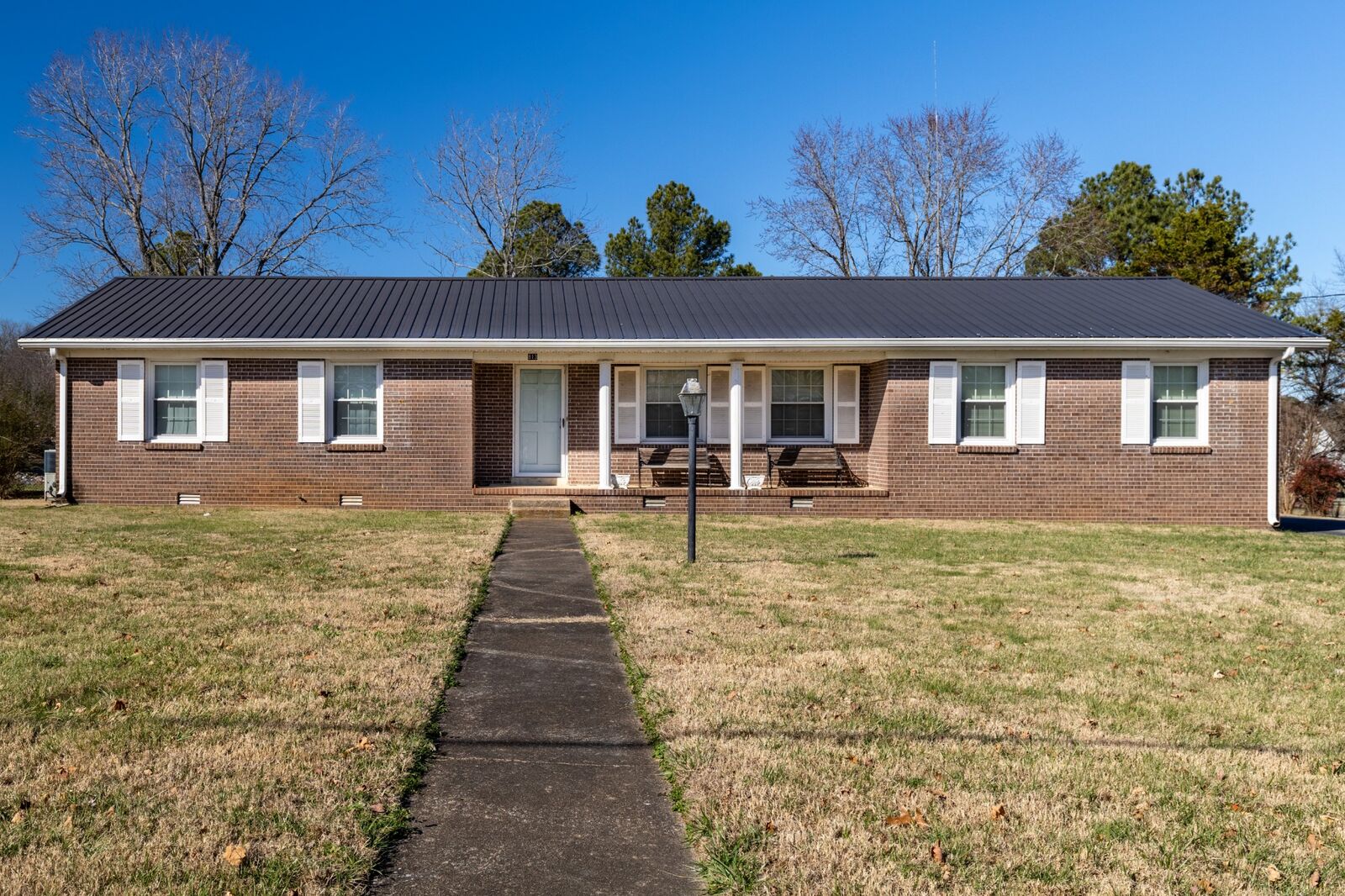 Property Photo:  813 Brookhaven Cir  TN 37160 