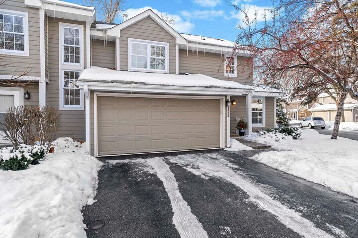 Property Photo: 5228 Silver Maple Circle MN 55343