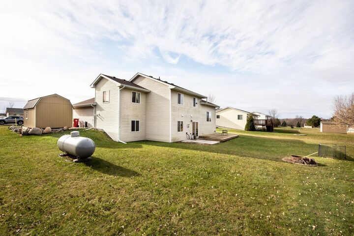 Property Photo:  199 Pine Avenue  MN 56354 