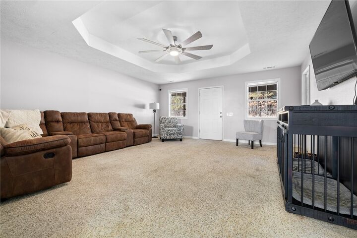 Property Photo: 524 W Cedar Lane AR 72644