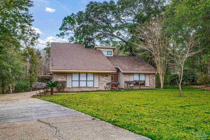 Property Photo:  3314 Abel Ave  FL 32571 