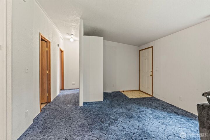 Property Photo: 1337 South Silverlake Road WA 98611