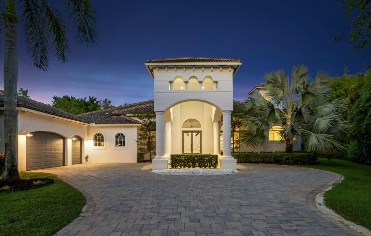 Property Photo: 1602 SW 150th Terrace FL 33326