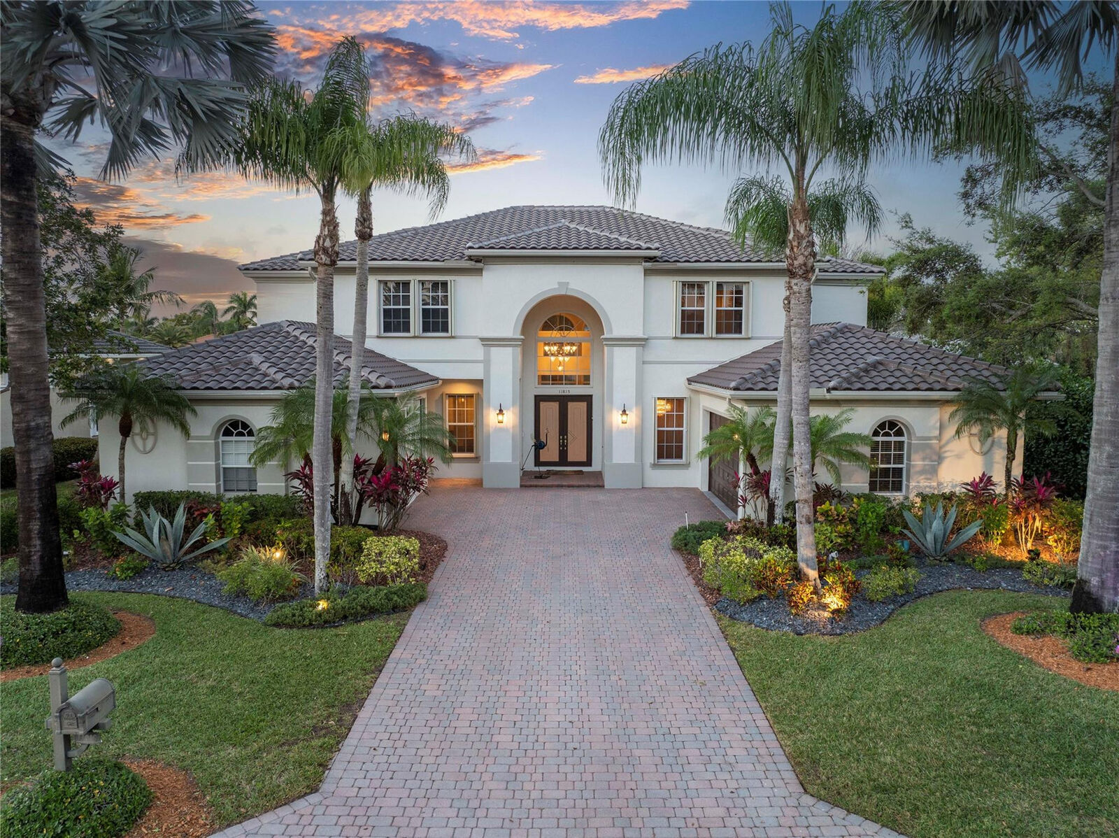 Property Photo: 11815 NW 10th Place FL 33071