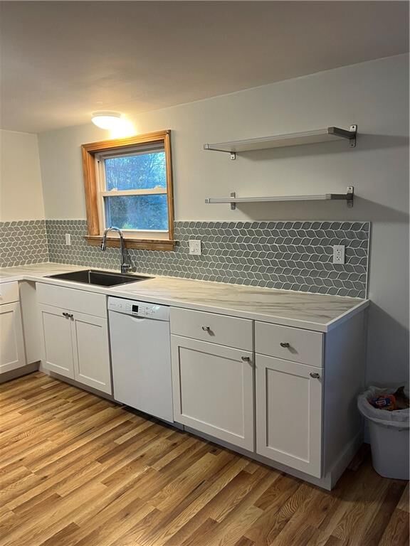 Property Photo:  233 Turnpike Avenue  RI 02871 