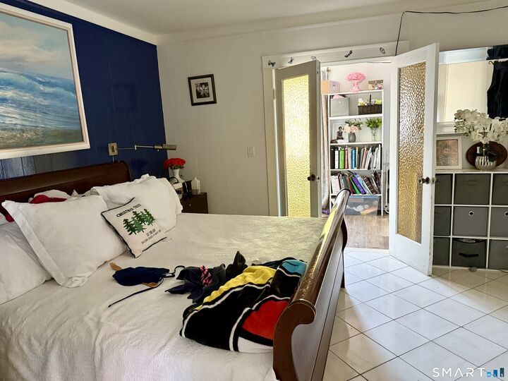 Property Photo:  20 Wardwell Street  CT 06902 