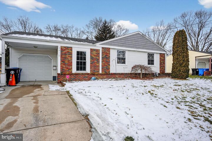 Property Photo:  2415 Chestnut Hill Drive  NJ 08077 
