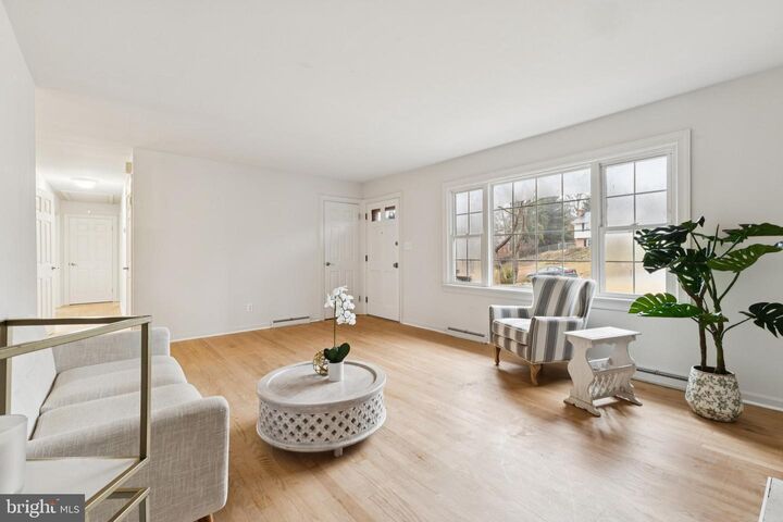 Property Photo: 28 Ridgemore Circle VA 22405