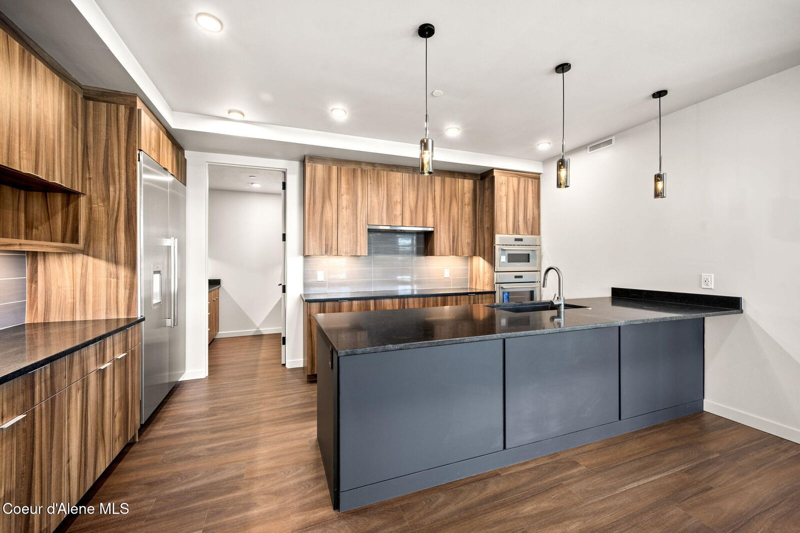 Property Photo: 116 S 3rd St 605 ID 83814