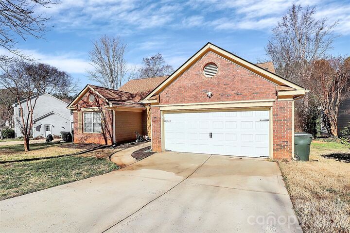 Property Photo:  1342 Saint Katherines Way  SC 29732 