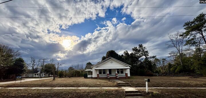 Property Photo: 141 S Peachtree SC 29006