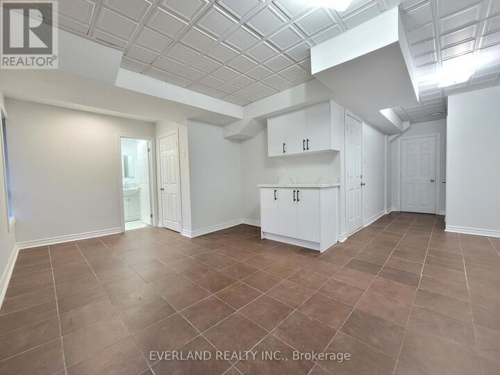Property Photo:  221 Knapton Drive Basement  ON L3X 3B6 