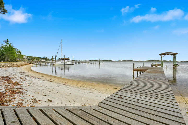 Property Photo:  1491 W Highway 98  FL 32569 