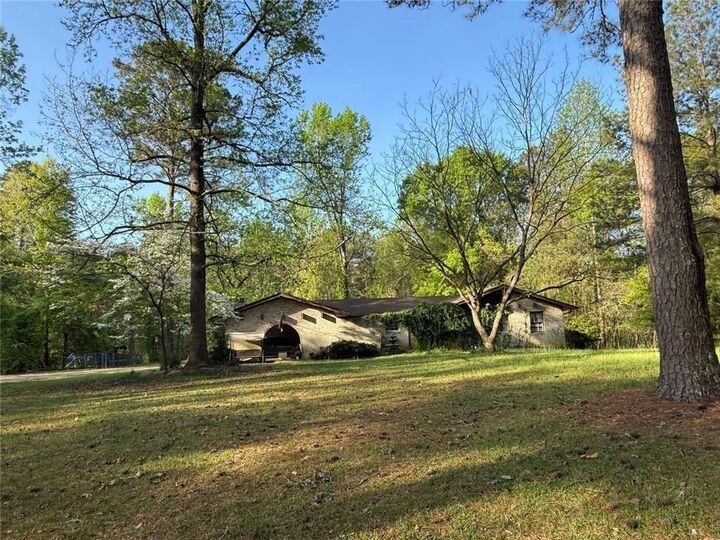 Property Photo:  324 Piper Road  GA 30014 