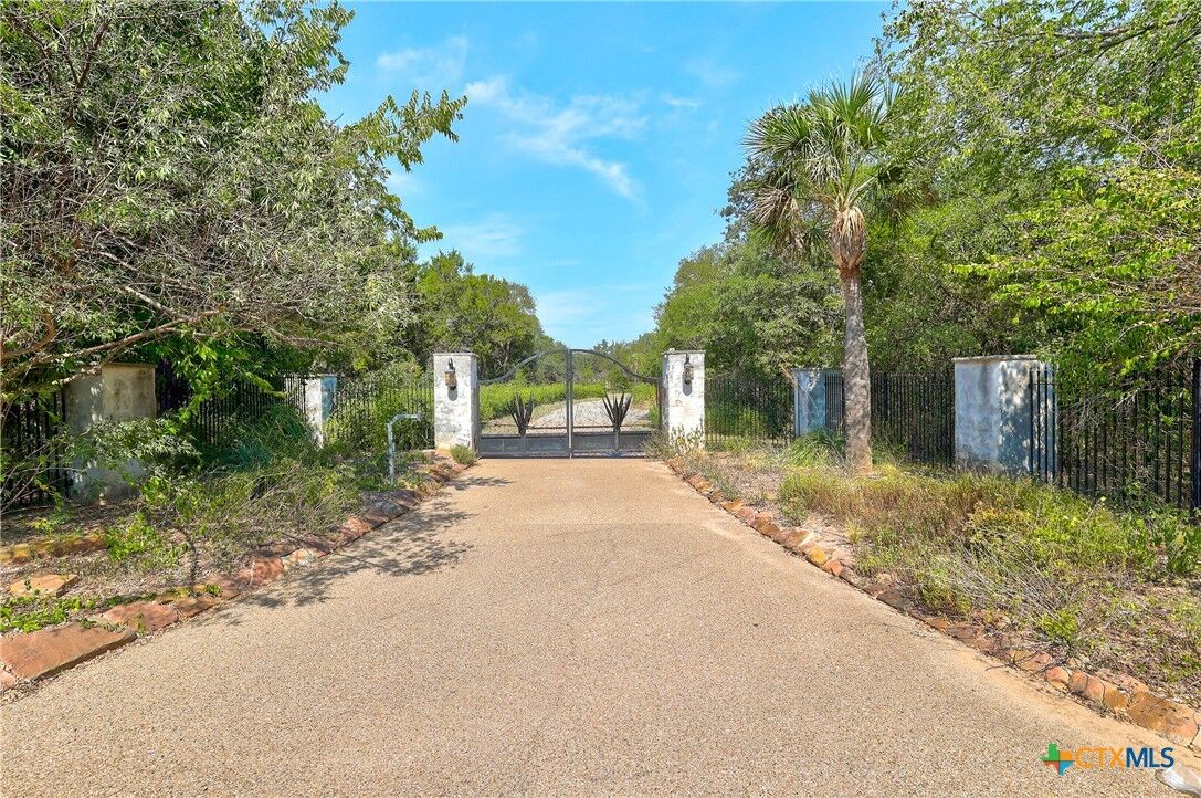 Property Photo:  113 Serenada Drive  TX 78628 