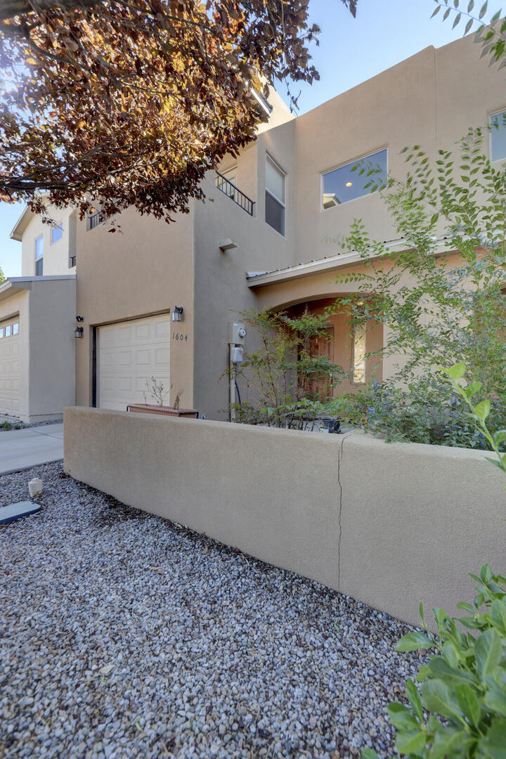 Property Photo:  1604 Cheshire Court NW  NM 87104 