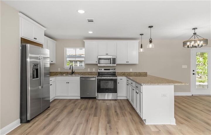 Property Photo: 110 Hidden Oaks Court LA 71457