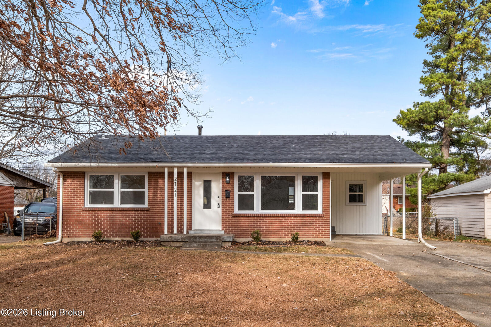 Property Photo: 2721 Klondike Ln KY 40218