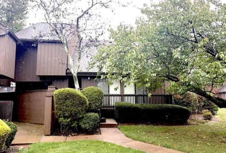 Property Photo:  237 Kingsberry Dr 237  NJ 08873 