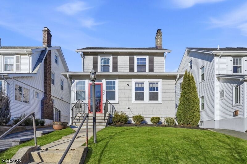 Property Photo:  32 Dodd St  NJ 07042 