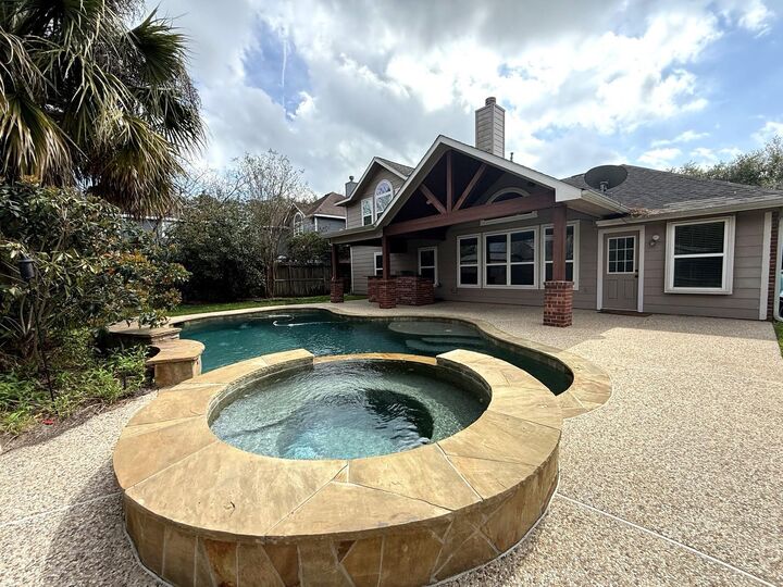 Property Photo:  1927 Enchanted Park Drive  TX 77386 