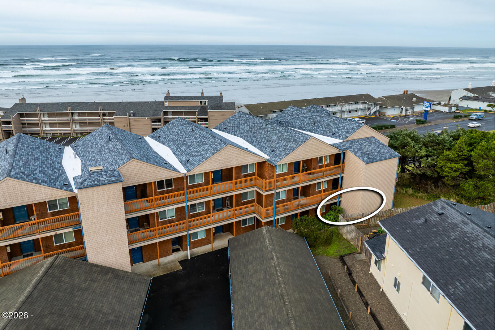 Property Photo:  720 SW 6th Street  OR 97365 