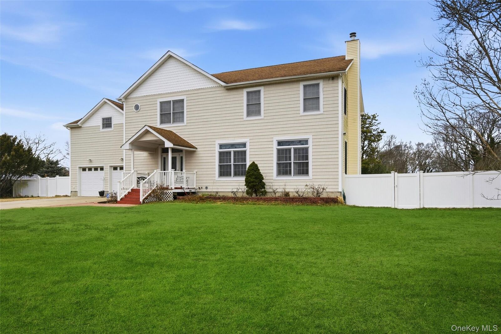 Property Photo:  471 Southport Street  NY 11779 