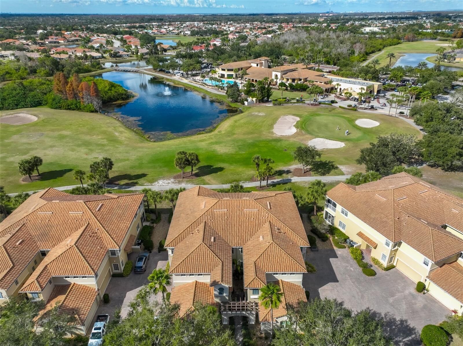 Property Photo:  1351 Emerald Dunes Drive  FL 33573 