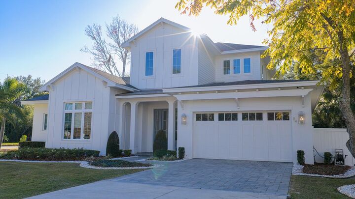 Property Photo: 84 Oakdale St FL 34786