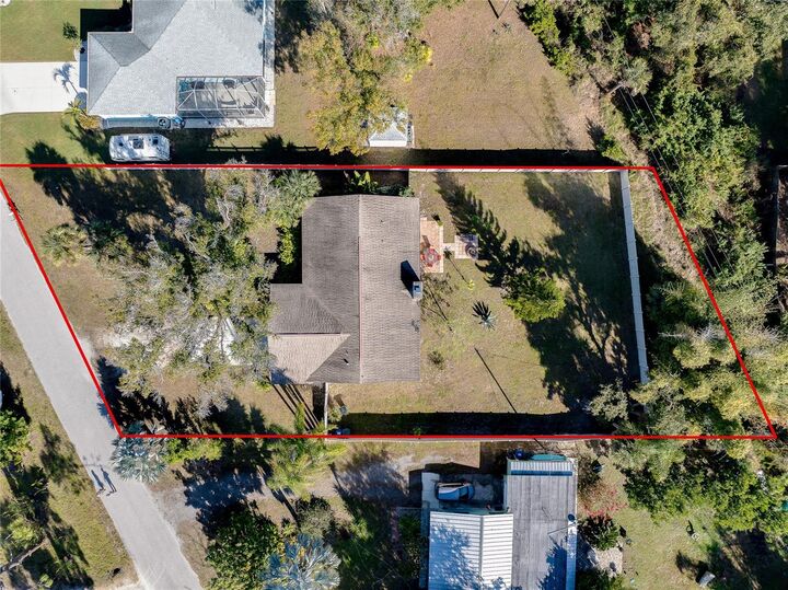 Property Photo:  2021 Allen Street  FL 34223 